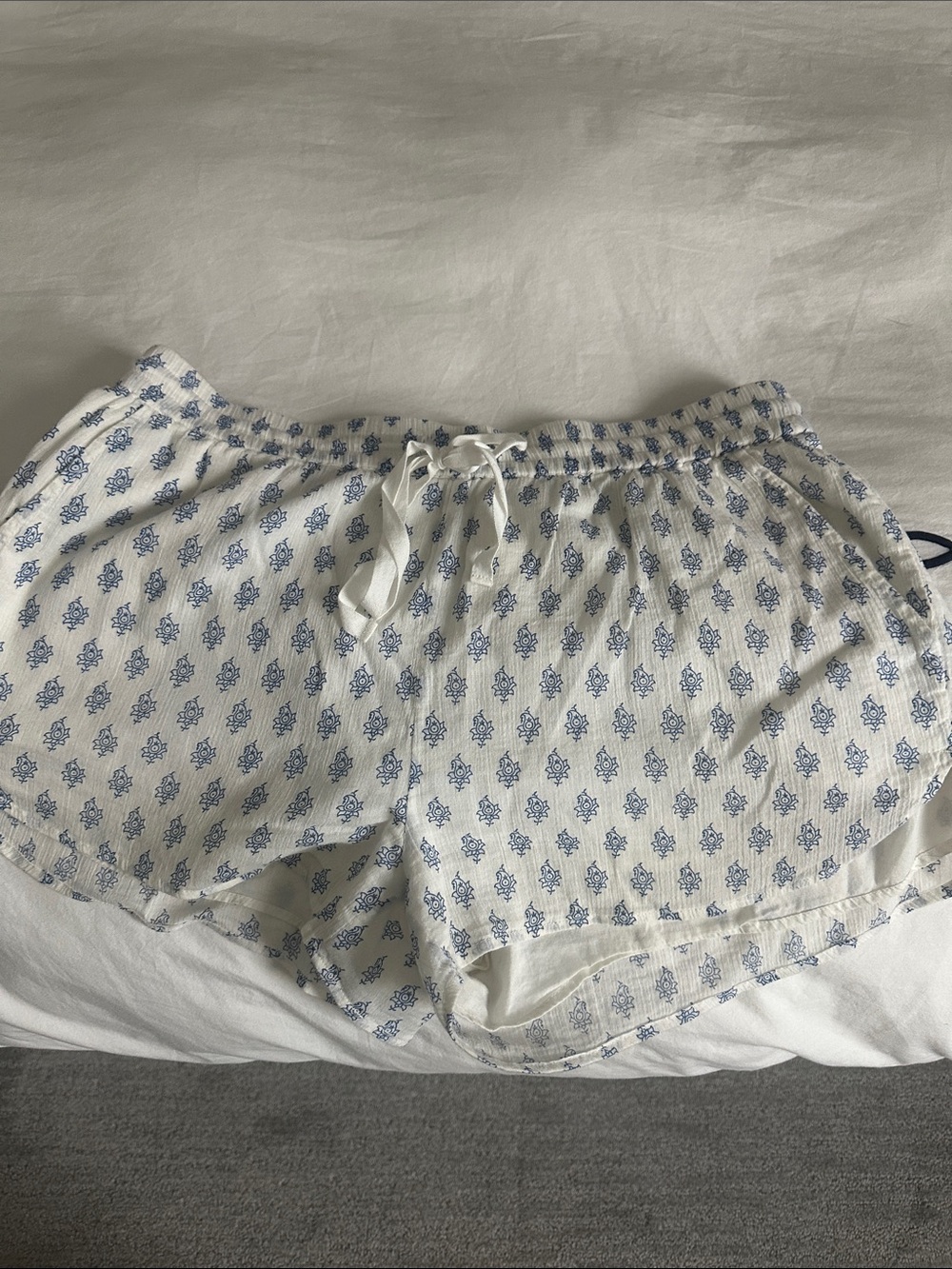 Sofft White Shorts with Blue Floral Print